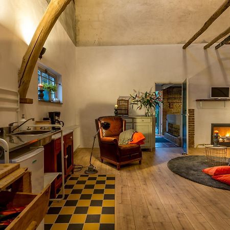Aan De Holle Weg. Zeer Landelijk Gelegen Verbouwde Stal Tot Woning Nuth Екстериор снимка